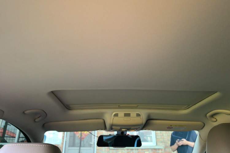 Used Volkswagen Magotan 2015 1.8TSI Prestige Model Headliner