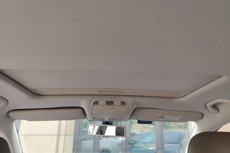 Used Volkswagen Magotan 2015 1.8TSI Prestige Model Headliner