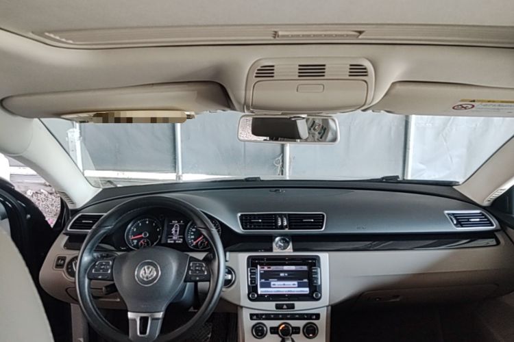 Used Volkswagen Magotan 2015 1.8TSI Luxury Model Headliner
