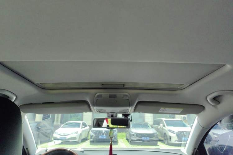 Used Volkswagen Magotan 2015 2.0 TSI Prestige Model Headliner