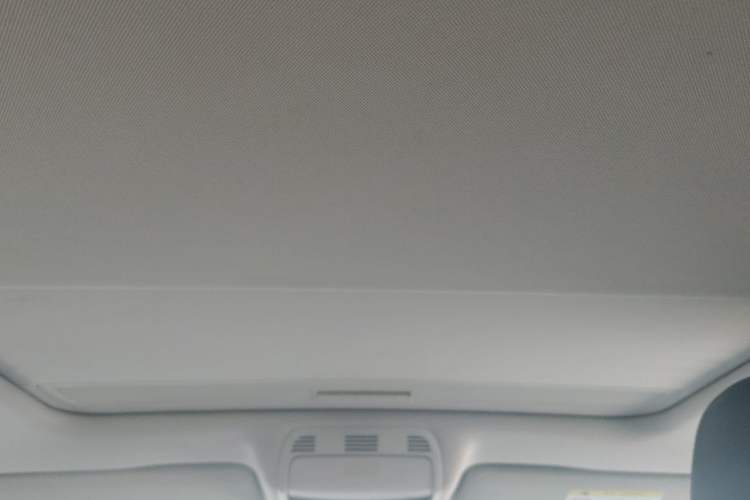 Used Volkswagen Magotan 2015 Revised 1.8TSI Prestige Version Headliner