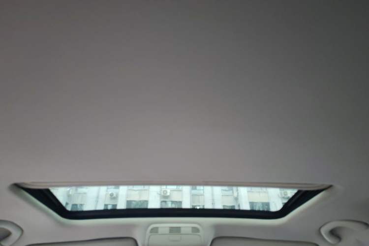 Used Volkswagen Magotan 2015 Revised 1.8TSI Prestige Version Headliner