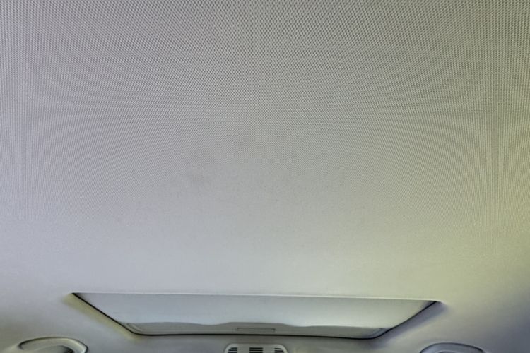Used Volkswagen Magotan 2015 1.8TSI Luxury Model Headliner