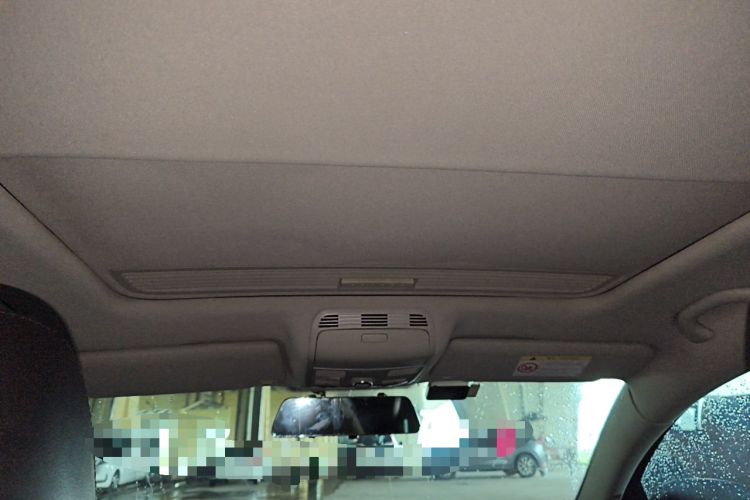 Used Volkswagen Magotan 2015 1.8TSI Advanced Model Headliner