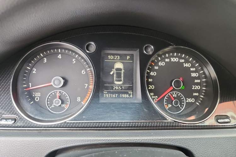 Used Volkswagen Magotan 2015 1.8TSI Luxury Model Instrument Cluster