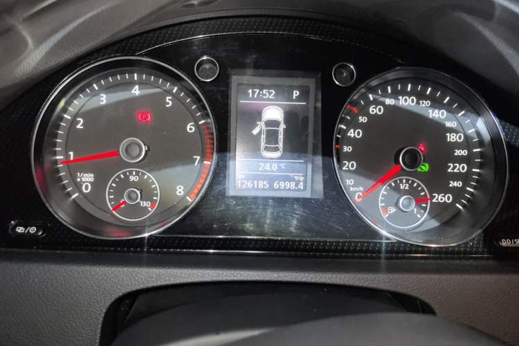 Used Volkswagen Magotan 2015 1.8TSI Luxury Model Instrument Cluster