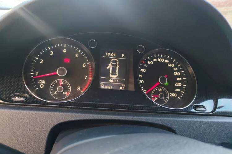 Used Volkswagen Magotan 2015 1.8TSI Luxury Model Instrument Cluster