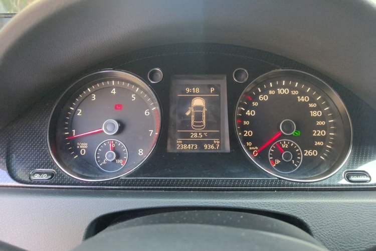 Used Volkswagen Magotan 2015 1.8TSI Luxury Model Instrument Cluster