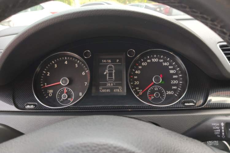 Used Volkswagen Magotan 2015 1.8TSI Luxury Model Instrument Cluster
