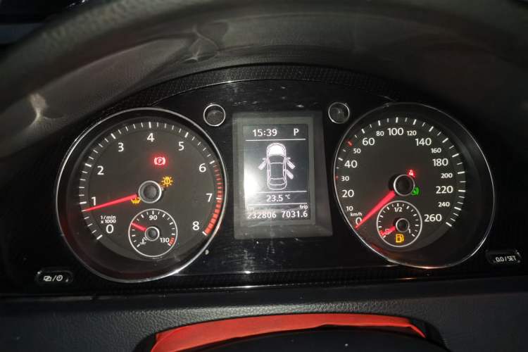 Used Volkswagen Magotan 2015 1.8TSI Luxury Model Instrument Cluster