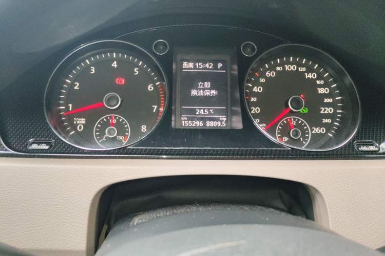Used Volkswagen Magotan 2015 Facelift 1.8TSI Luxury Model Instrument Cluster