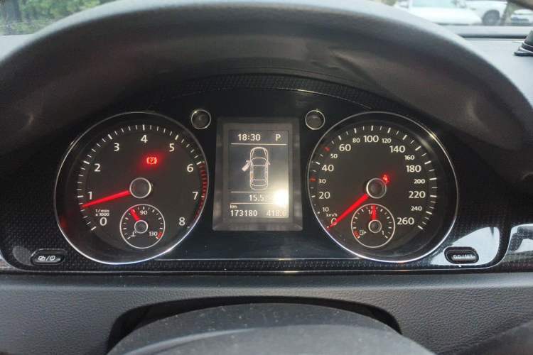 Used Volkswagen Magotan 2015 1.8TSI Luxury Model Instrument Cluster