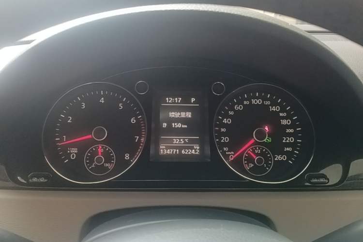 Used Volkswagen Magotan 2015 Facelift 1.8TSI Luxury Model Instrument Cluster