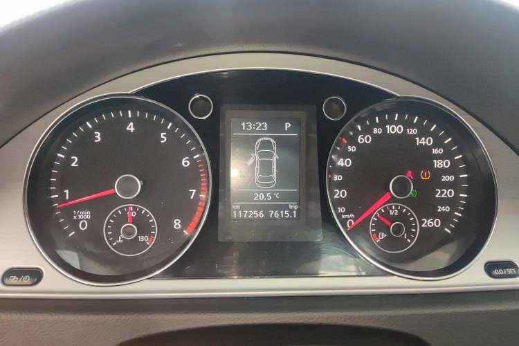 Used Volkswagen Magotan 2015 1.8TSI Advanced Model Instrument Cluster