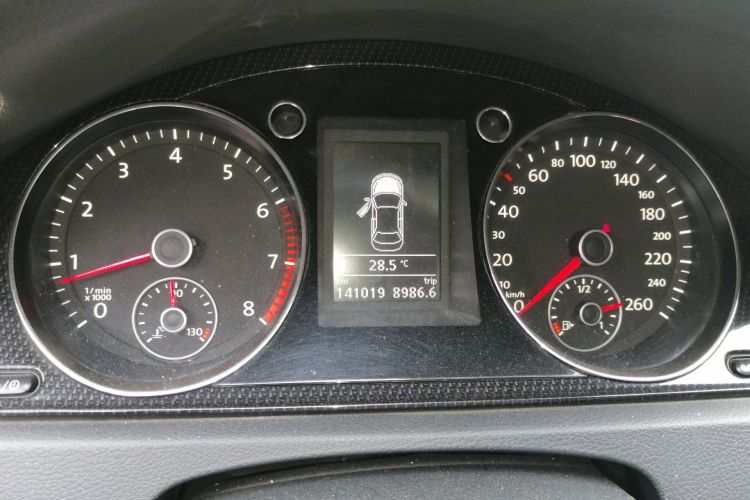 Used Volkswagen Magotan 2015 1.8TSI Luxury Model Instrument Cluster