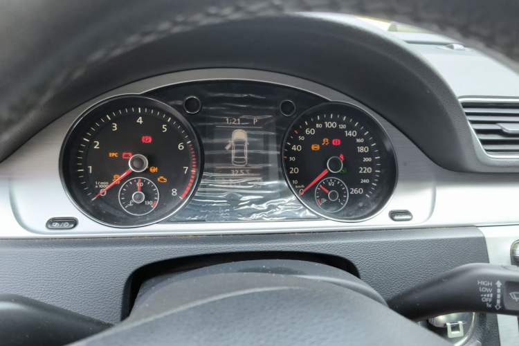 Used Volkswagen Magotan 2015 1.8TSI Advanced Model Instrument Cluster