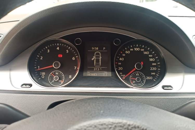Used Volkswagen Magotan 2015 1.8TSI Advanced Model Instrument Cluster