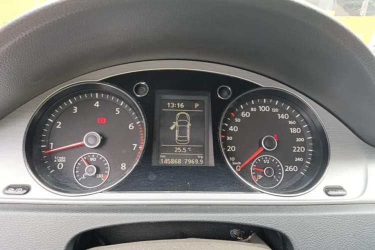 Used Volkswagen Magotan 2015 1.8TSI Advanced Model Instrument Cluster