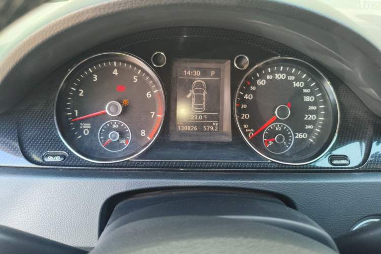 Used Volkswagen Magotan 2015 1.8TSI Luxury Model Instrument Cluster
