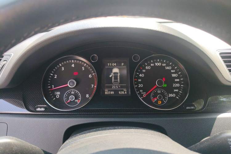 Used Volkswagen Magotan 2015 1.8TSI Luxury Model Instrument Cluster