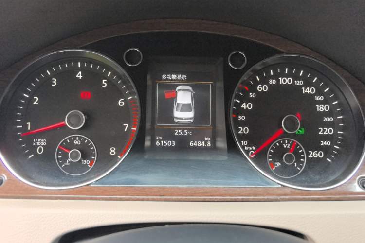 Used Volkswagen Magotan 2015 2.0 TSI Prestige Model Instrument Cluster
