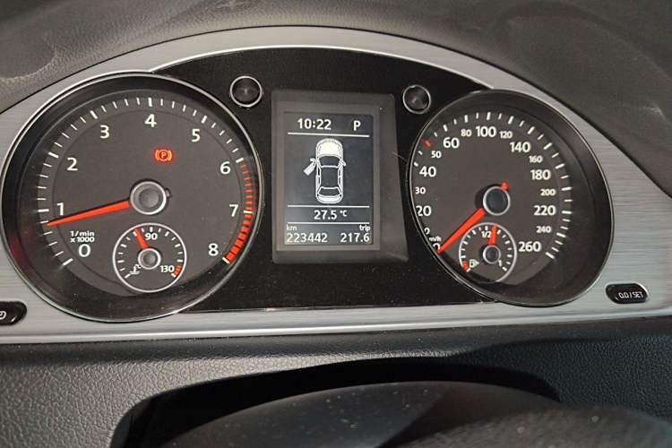 Used Volkswagen Magotan 2015 1.8TSI Advanced Model Instrument Cluster