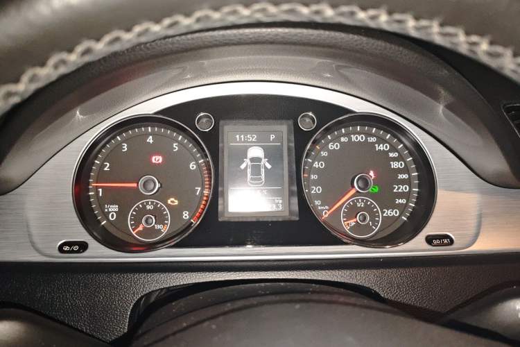 Used Volkswagen Magotan 2015 1.8TSI Advanced Model Instrument Cluster