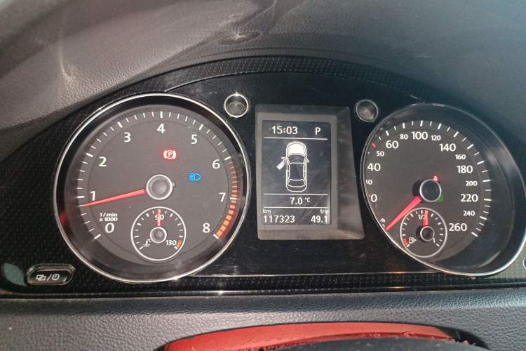 Used Volkswagen Magotan 2015 Facelift 1.8TSI Luxury Model Instrument Cluster