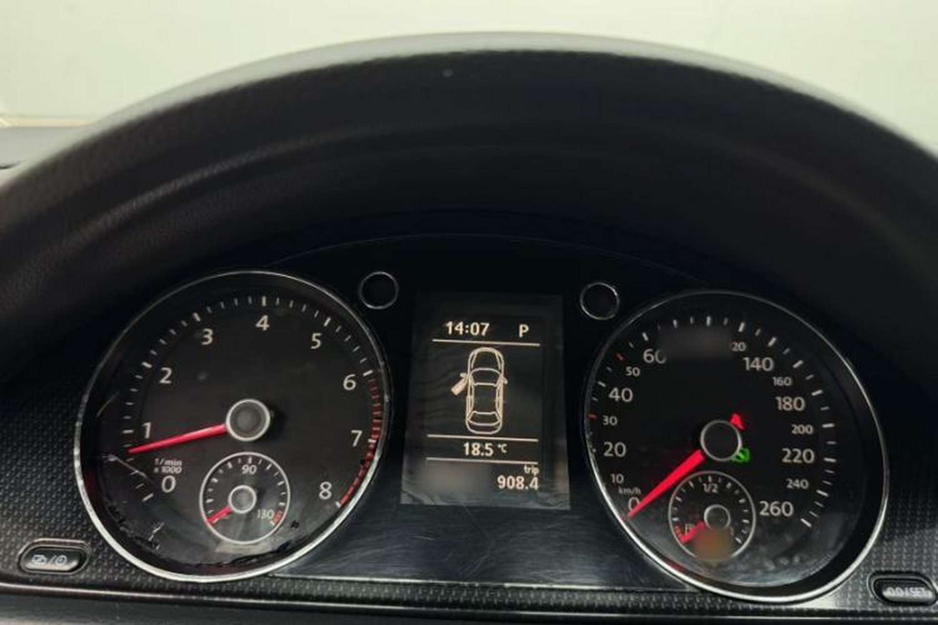 Used Volkswagen Magotan 2015 1.8TSI Luxury Model Interior 6
