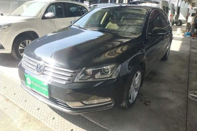Ojetý Volkswagen Magotan 2015 Facelift 1.8TSI Luxury Model