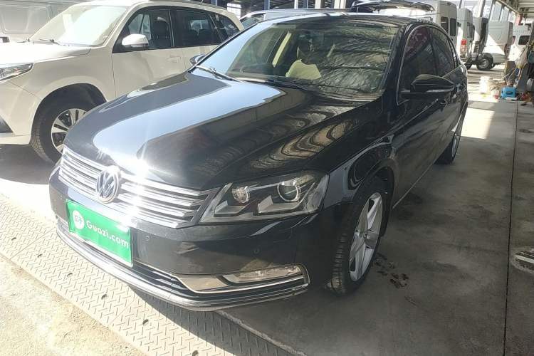 Volkswagen Magotan 2015 Facelift 1.8TSI Luxury Model مستعملة Guazi used car, China used car export, Used car for sale, Used  cars, Cheapest cars for sale