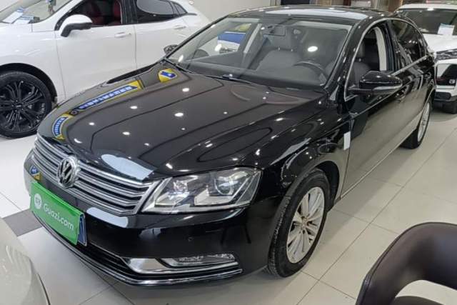Ojetý Volkswagen Magotan 2015 Facelift 1.8TSI Luxury Model