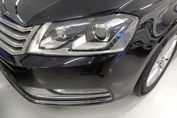 Used Volkswagen Magotan 2015 Facelift 1.8TSI Luxury Model Left Front Headlight