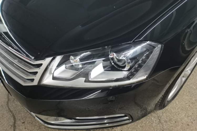 Used Volkswagen Magotan 2015 1.8TSI Luxury Model Left Front Headlight