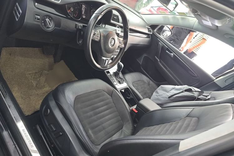 Used Volkswagen Magotan 2015 Facelift 1.8TSI Luxury Model Left Front Seat