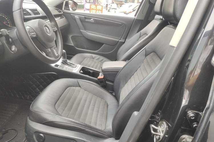 Used Volkswagen Magotan 2015 1.8TSI Luxury Model Left Front Seat
