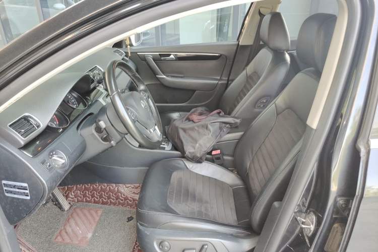 Used Volkswagen Magotan 2015 1.8TSI Luxury Model Left Front Seat