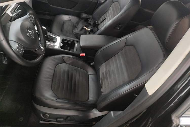 Used Volkswagen Magotan 2015 1.8TSI Luxury Model Left Front Seat