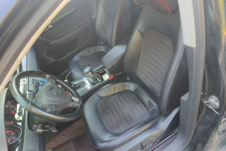 Used Volkswagen Magotan 2015 1.8TSI Luxury Model Left Front Seat