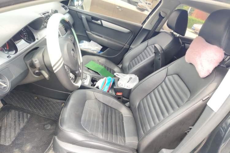 Used Volkswagen Magotan 2015 1.8TSI Advanced Model Left Front Seat