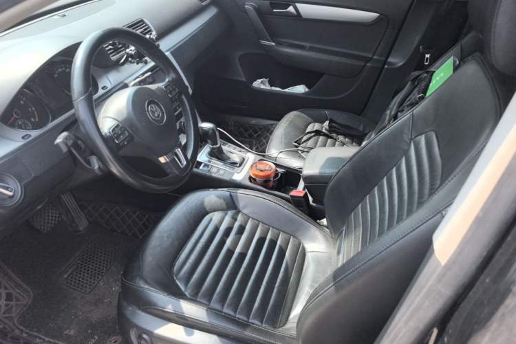 Used Volkswagen Magotan 2015 1.8TSI Advanced Model Left Front Seat