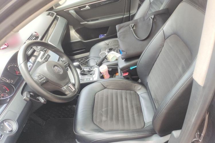 Used Volkswagen Magotan 2015 Facelift 1.8TSI Luxury Model Left Front Seat