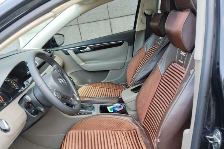 Used Volkswagen Magotan 2015 1.8TSI Luxury Model Left Front Seat