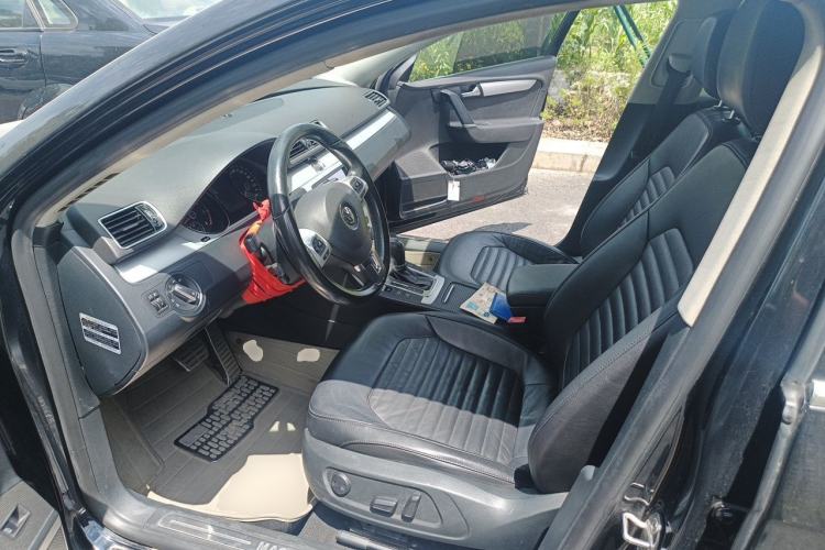Used Volkswagen Magotan 2015 1.8TSI Advanced Model Left Front Seat
