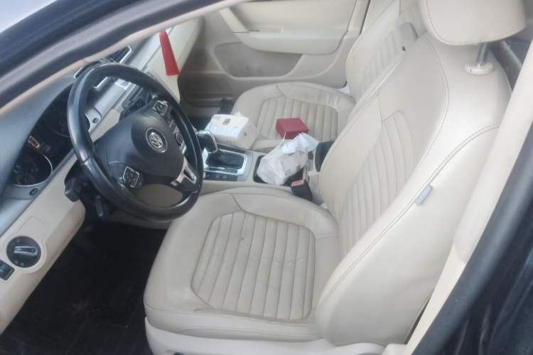 Used Volkswagen Magotan 2015 1.8TSI Advanced Model Left Front Seat