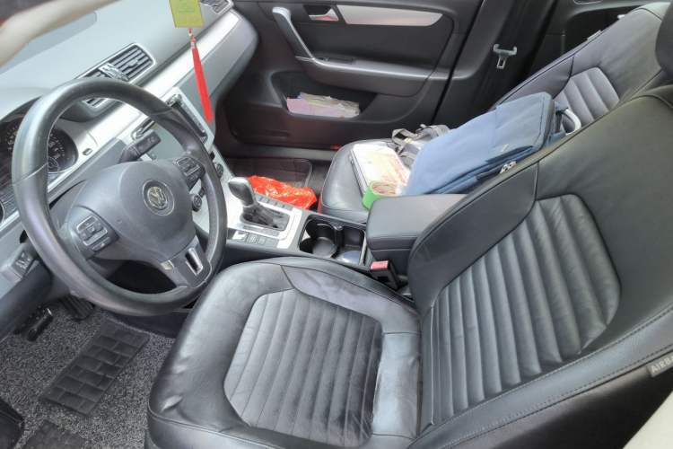 Used Volkswagen Magotan 2015 1.8TSI Advanced Model Left Front Seat