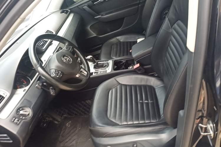 Used Volkswagen Magotan 2015 1.8TSI Advanced Model Left Front Seat