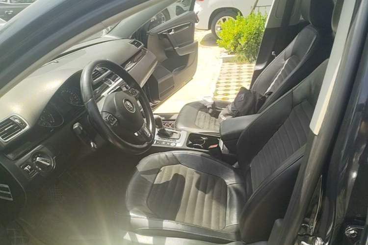 Used Volkswagen Magotan 2015 1.8TSI Luxury Model Left Front Seat