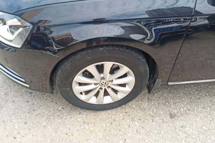 Used Volkswagen Magotan 2015 1.8TSI Advanced Model Left Front Wheel Hub