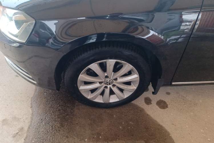 Used Volkswagen Magotan 2015 Facelift 1.8TSI Luxury Model Left Front Wheel Hub